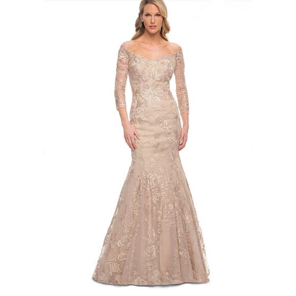 $678 La Femme Gown Womens 10 Embroidered Off Shoulder Ethereal Romantic Wedding - Picture 1 of 14